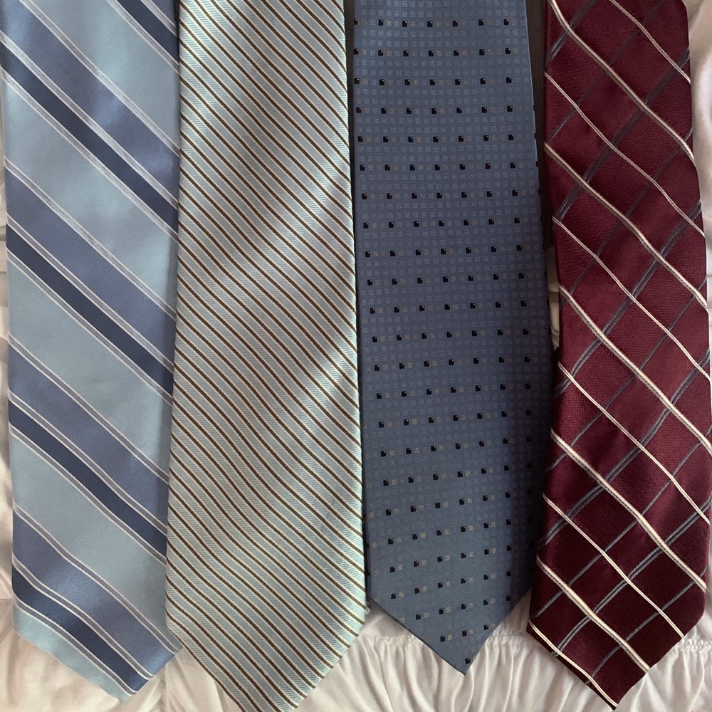 Gentle used men’s ties